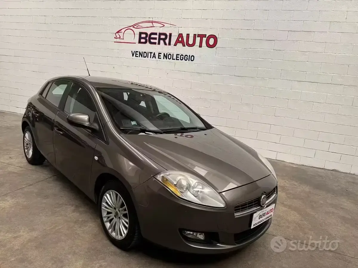Usata Fiat Bravo 90 CV (66 kW) 2009 Grigio Utilitaria