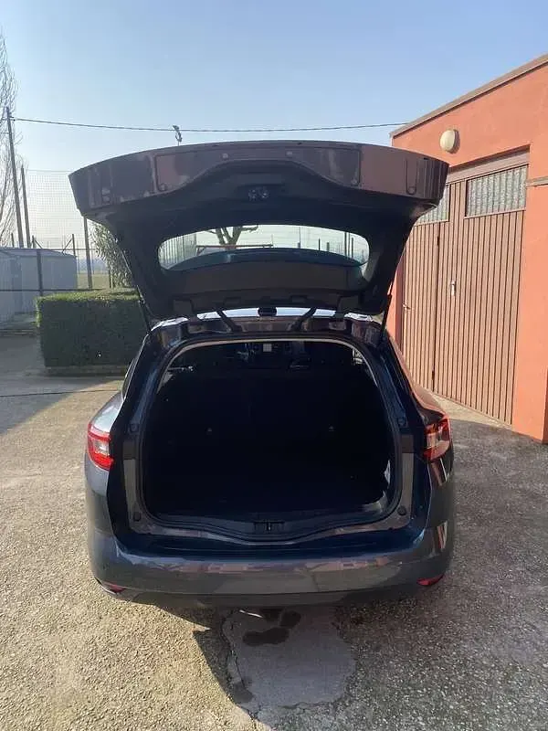 Usata Renault Mégane GrandTour Business 110 CV (80 kW) 2018 Station wagon
