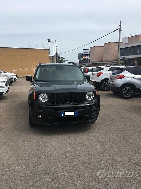 Usata Jeep Renegade Limited 120 CV (88 kW) 2017 Nero SUV