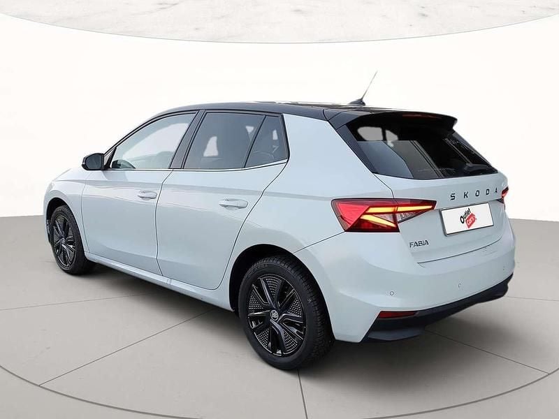 Usata Skoda Fabia Style 95 CV (69 kW) 2025 Bianco luna metallizzato nero tulipano perlato Berlina
