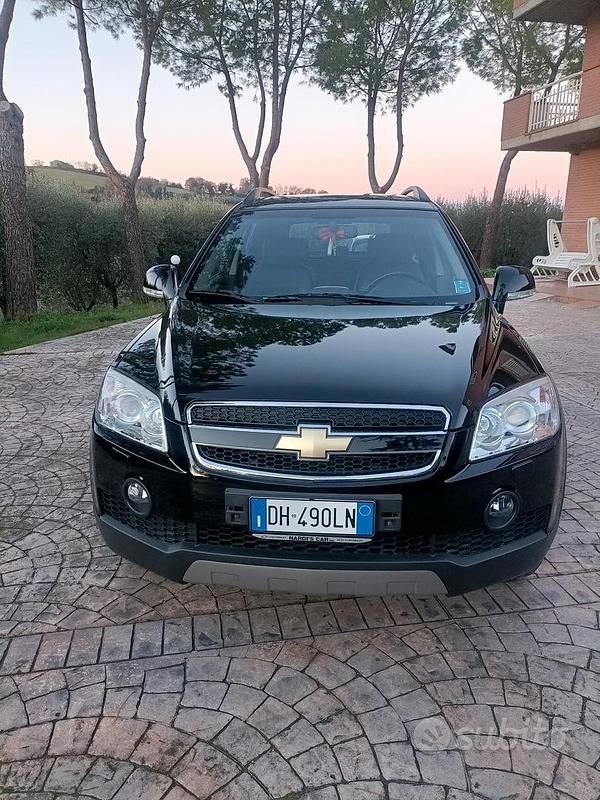 Usata Chevrolet Captiva 2007 Nero SUV