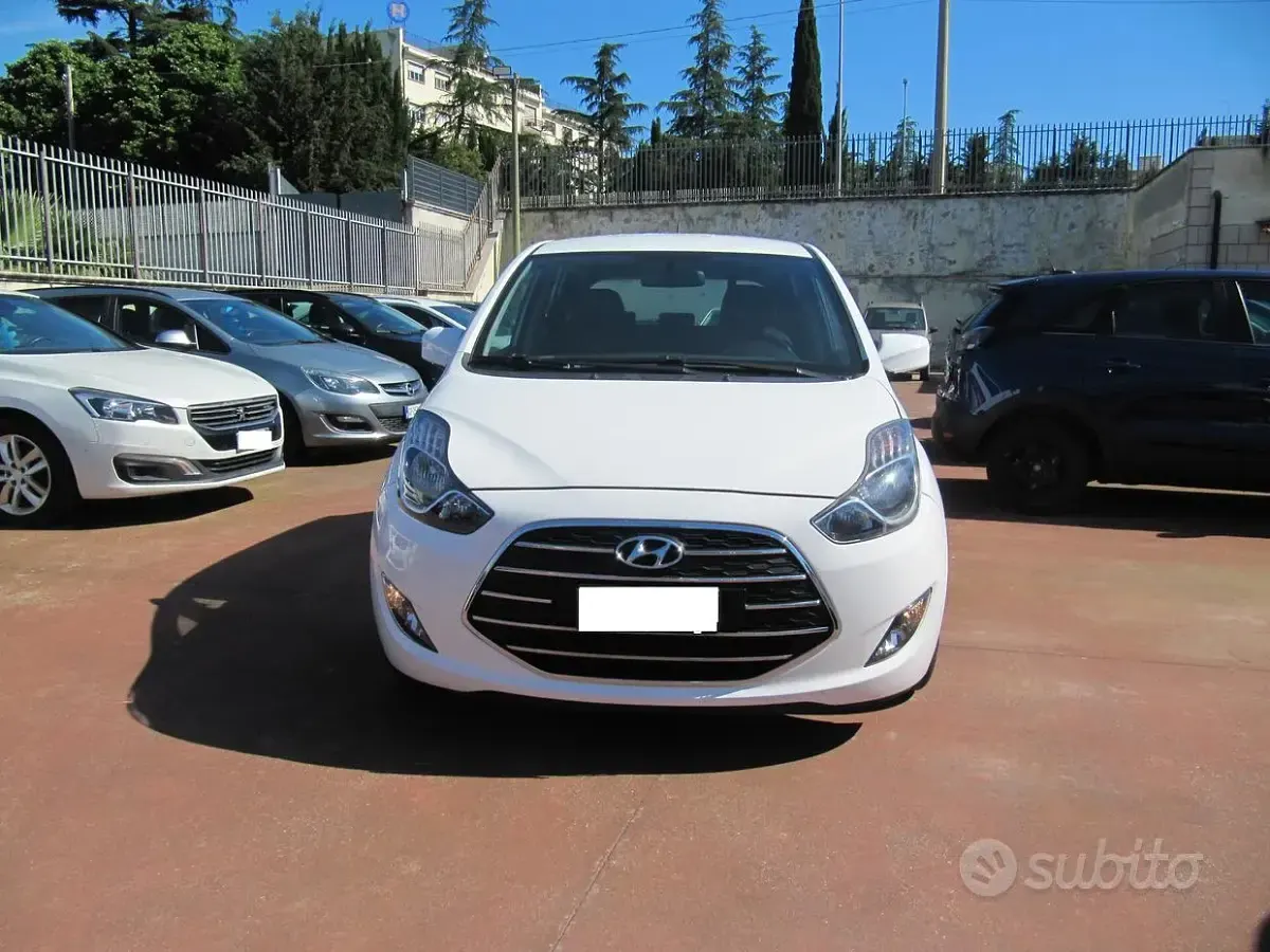 Occasion Hyundai ix20 90 PK (66 kW) 2018 Wit Hatchback