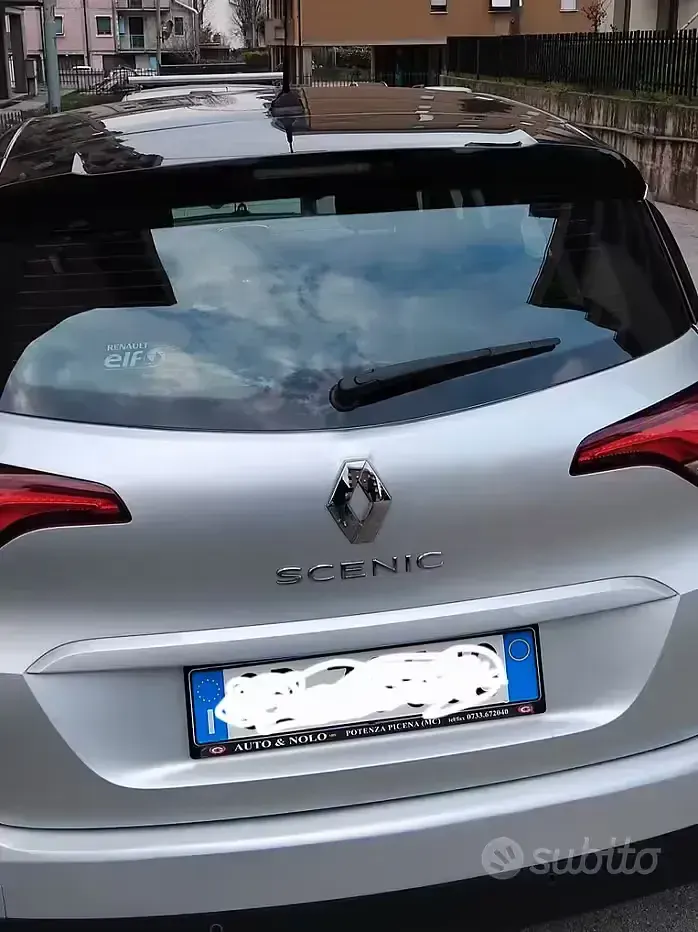 Usata Renault Scénic 120 CV (88 kW) 2020 Grigio Monovolume