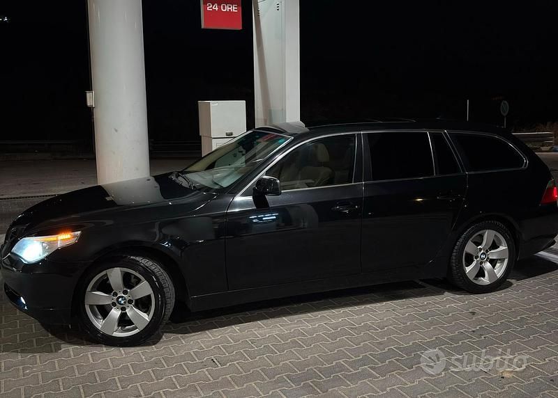 Usata BMW 530 193 CV (141 kW) 2007 Station wagon