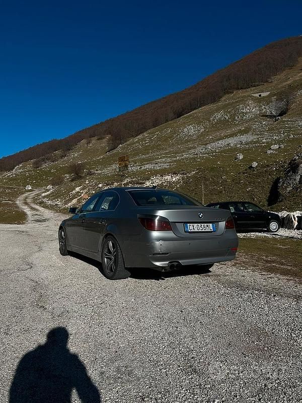 Usata BMW 525 M Sport 177 CV (130 kW) 2005 Grigio Berlina