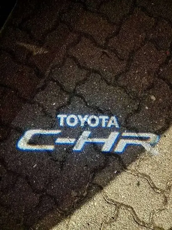 Usata Toyota C-HR Sport 156 CV (114 kW) 2022 Bianco SUV