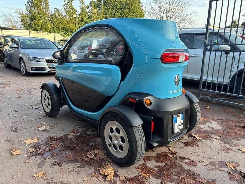 Usata Renault Twizy Life 7 kW (10 CV) 2019 Blu Utilitaria