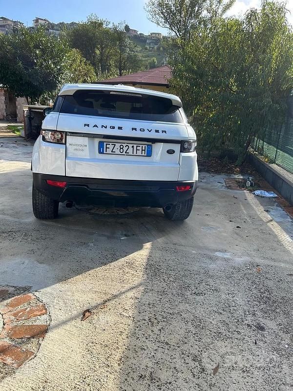 Usata Land Rover Range Rover evoque 190 CV (139 kW) 2012 Bianco SUV