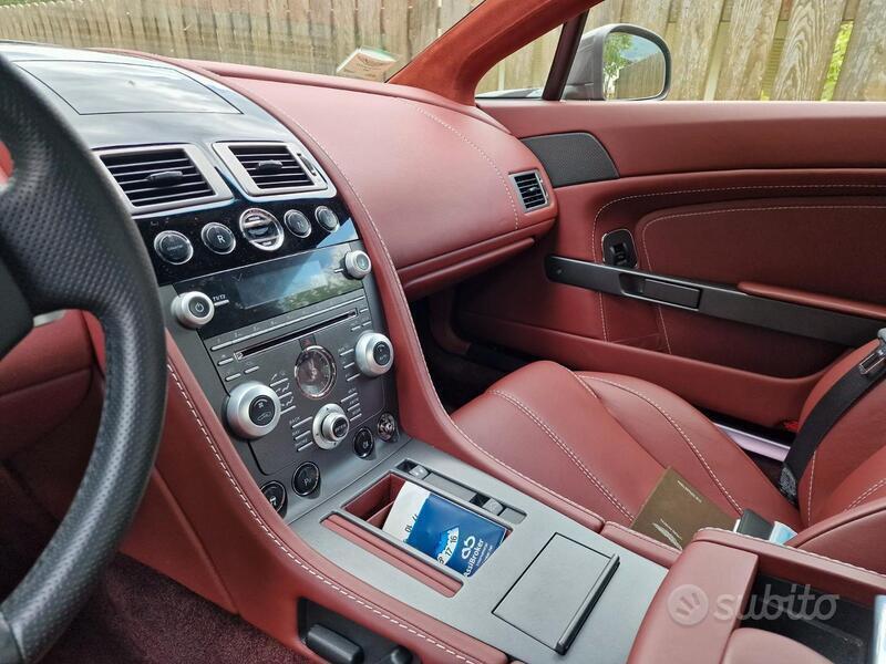 Usato 2010 Aston Martin V8 Vantage 4.7 Benzin 426 CV (66.000 €)