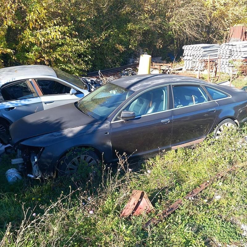 Usata 2004 Audi A6 Tre volumi | 500 € - Immagine 1/1
