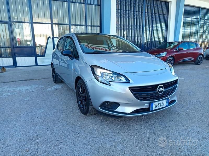 Usata Opel Corsa 2018 Grigio Utilitaria