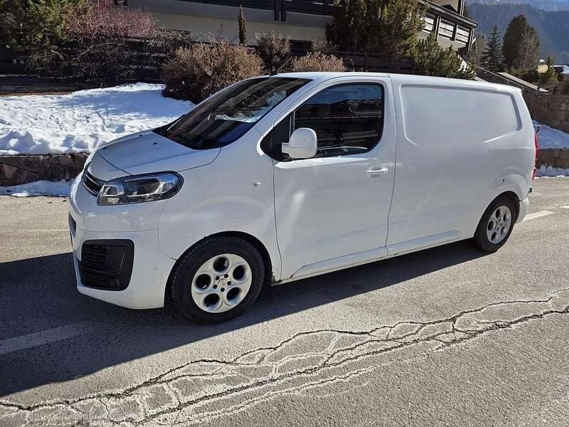 Usata Citroën Jumpy 177 CV (130 kW) 2017 Bianco Monovolume