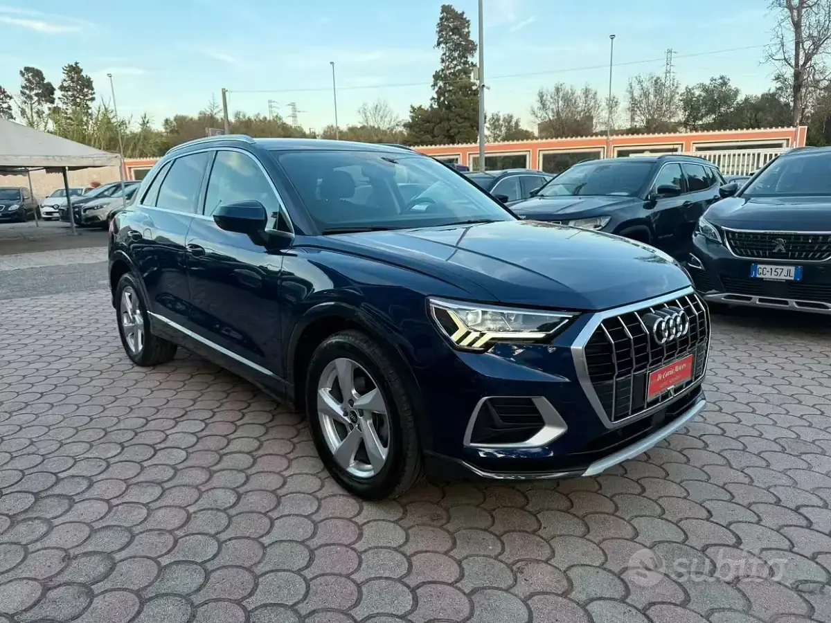 Usata Audi Q3 Advanced Plus 150 CV (110 kW) 2020 Blu SUV