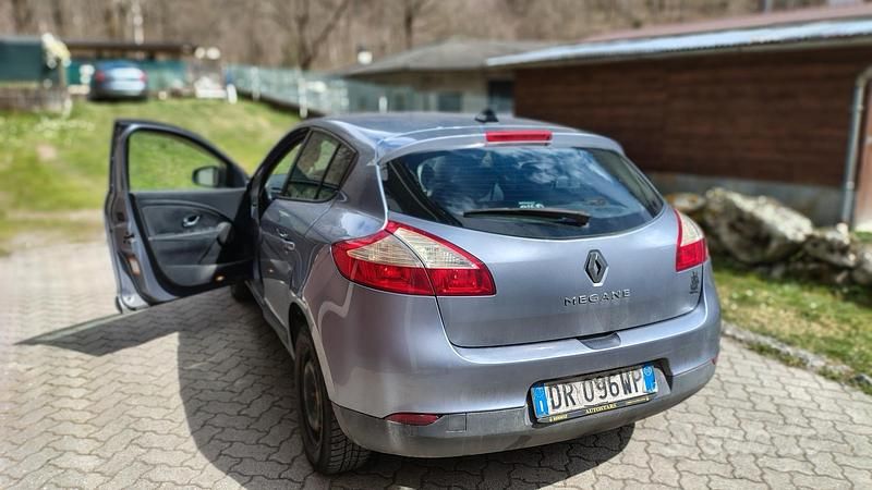 Usata Renault Mégane II 90 CV (66 kW) 2008 Berlina