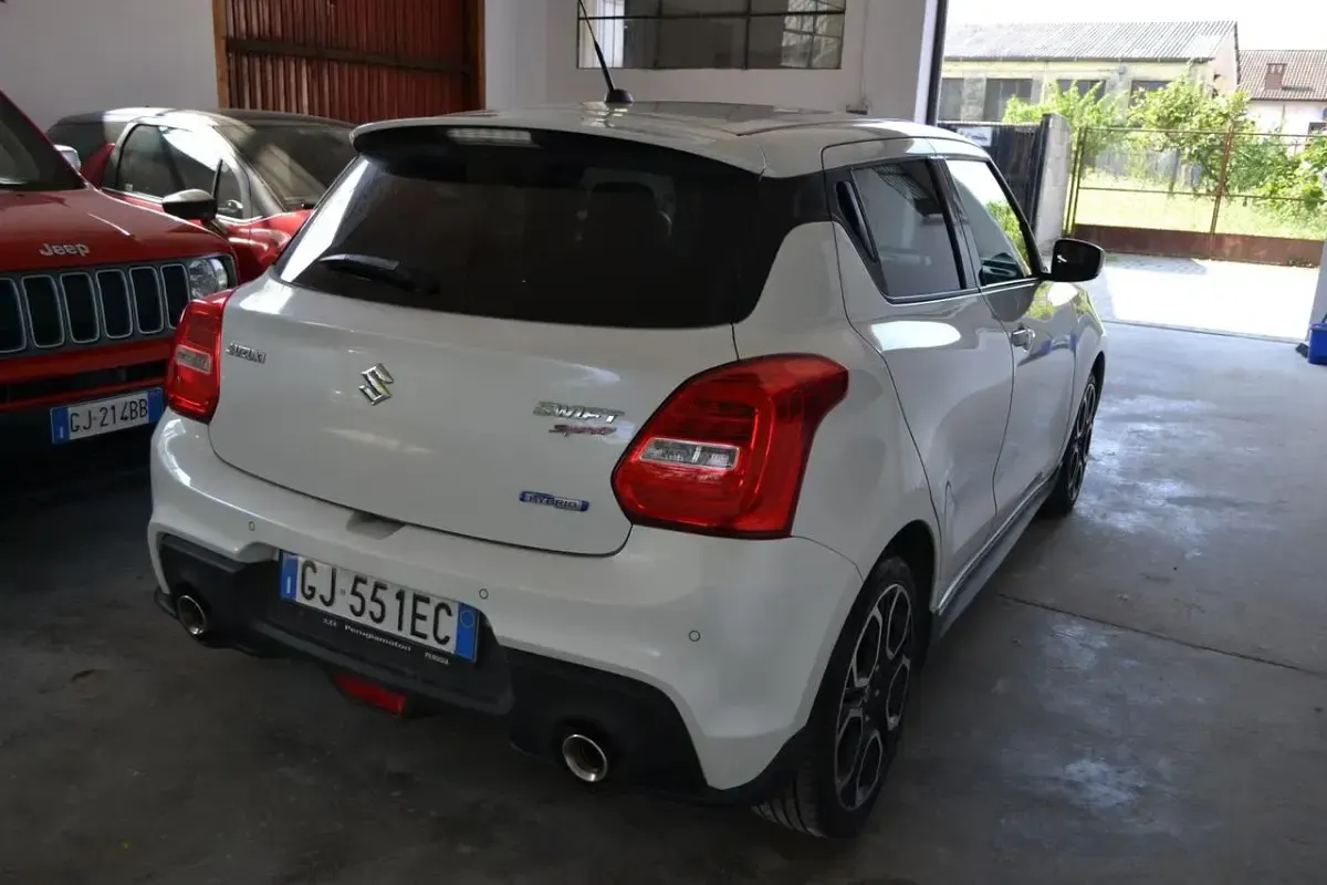 Usata Suzuki Swift Sport 129 CV (94 kW) 2022 Bianco Utilitaria
