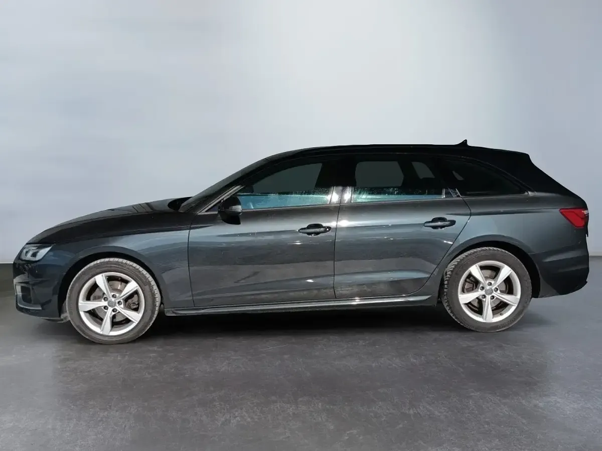Usata Audi A4 Business 136 CV (100 kW) 2020 Grigio Station wagon