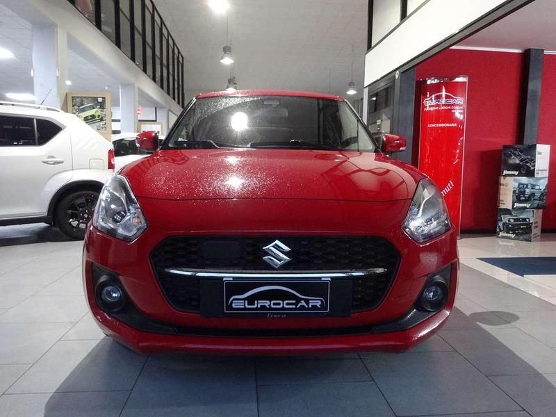 Rosso Usata 2020 Suzuki Swift Due volumi | 12.990 € (Molto cara) - Immagine 1/4