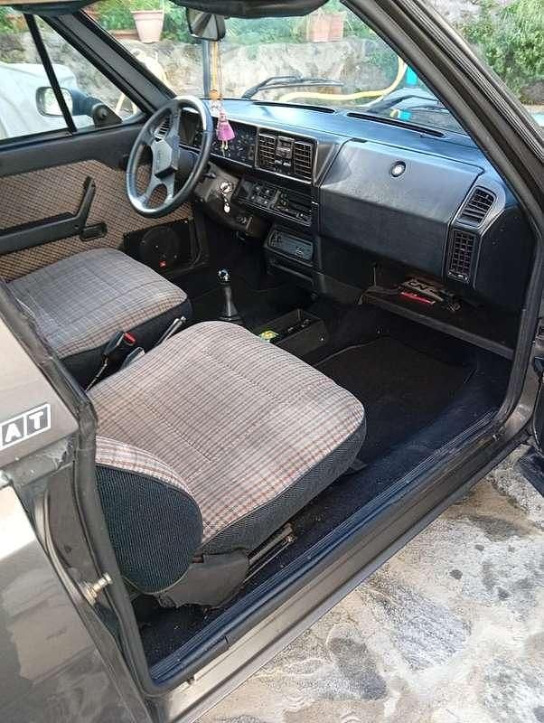 Usata Fiat Ritmo S 84 CV (61 kW) 1987 Grigio Cabrio