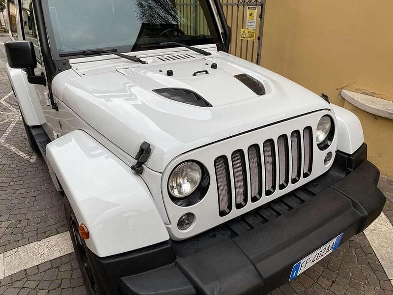 Usata Jeep Wrangler Sahara 200 CV (147 kW) 2016 Bianco SUV