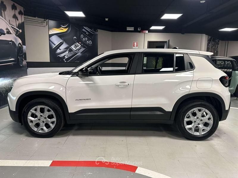 Usata Jeep Avenger Altitude 101 CV (74 kW) 2024 Azzurro SUV