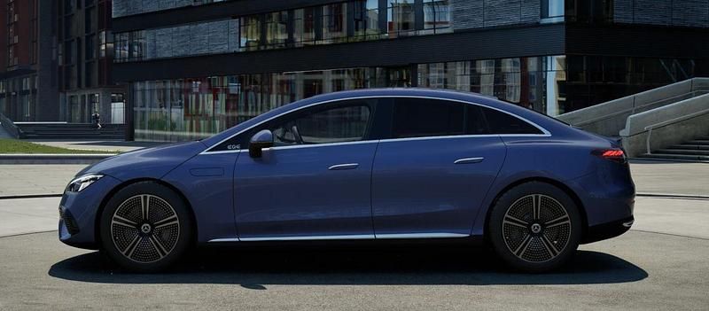 Nuova Mercedes EQE350 135 kW (184 CV) 2026 Nero