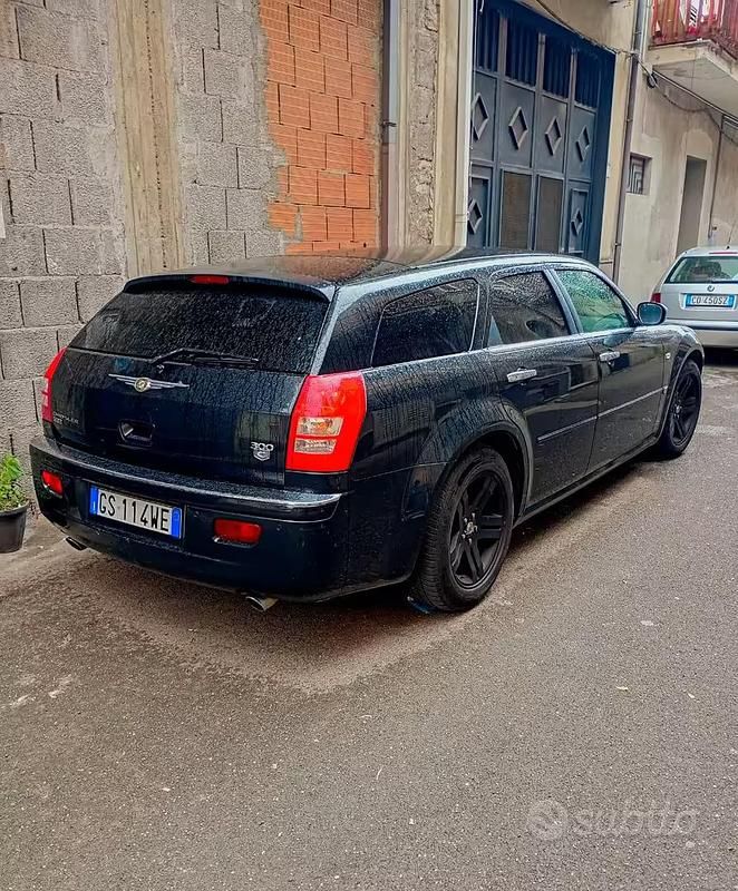 Usata Chrysler 300C 2008 Nero Station wagon