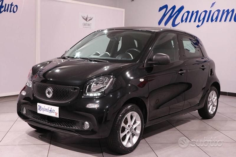 Usata Smart ForFour Passion 71 CV (52 kW) 2018 Nero Utilitaria