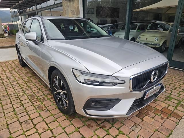 Usata Volvo V60 Business Edition 2020 Grigio Station wagon