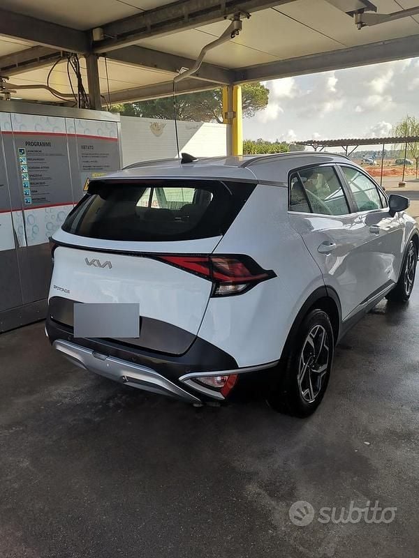 Usata Kia Sportage 160 CV (117 kW) 2024 Bianco SUV