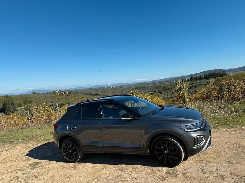 Usata VW T-Roc Style 110 CV (80 kW) 2022 Grigio SUV