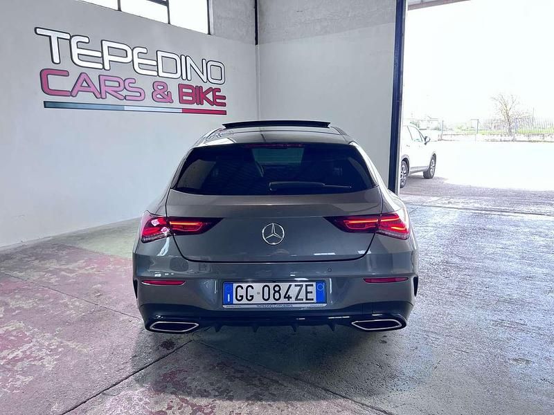 Usata Mercedes CLA200 Premium 150 CV (110 kW) 2021 Grigio montagna Coupé