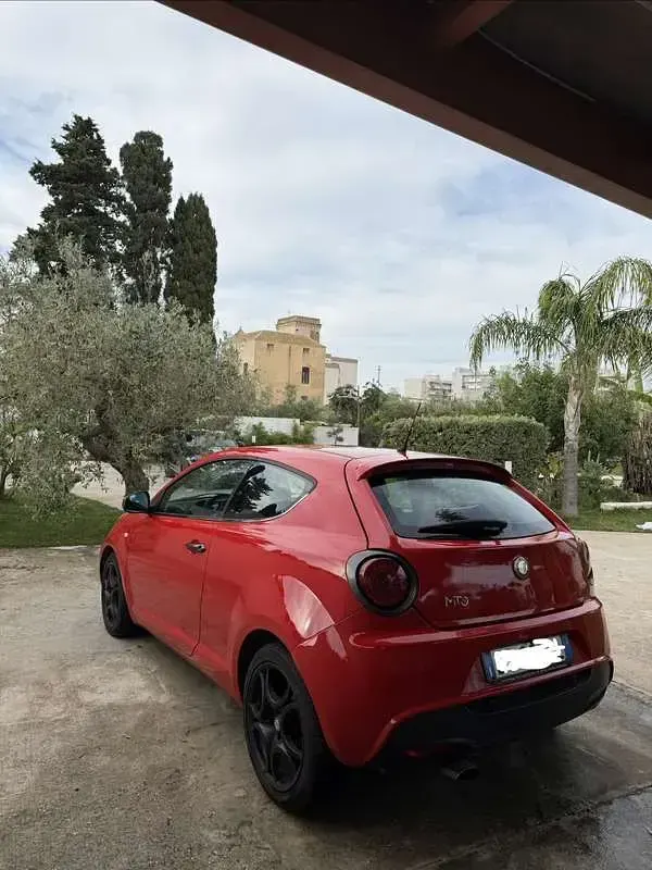 Begagnad Alfa Romeo MiTo Veloce 120 HK (88 kW) 2008 Röd Halvkombi