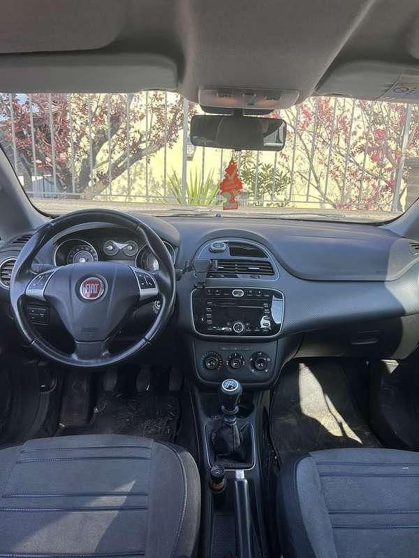 Usata Fiat Grande Punto Dynamic 77 CV (56 kW) 2009 Utilitaria