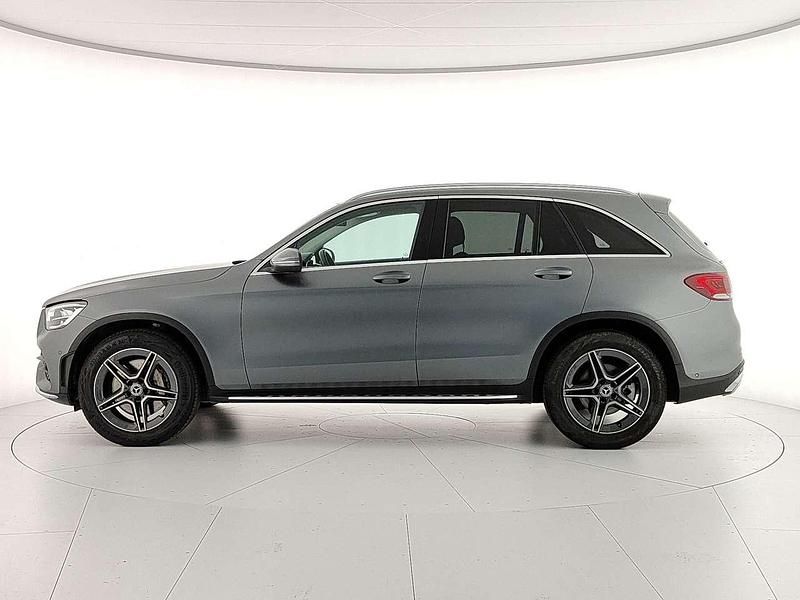 Usata Mercedes GLC300 Premium 245 CV (180 kW) 2021 Grigio selenite magno designo SUV
