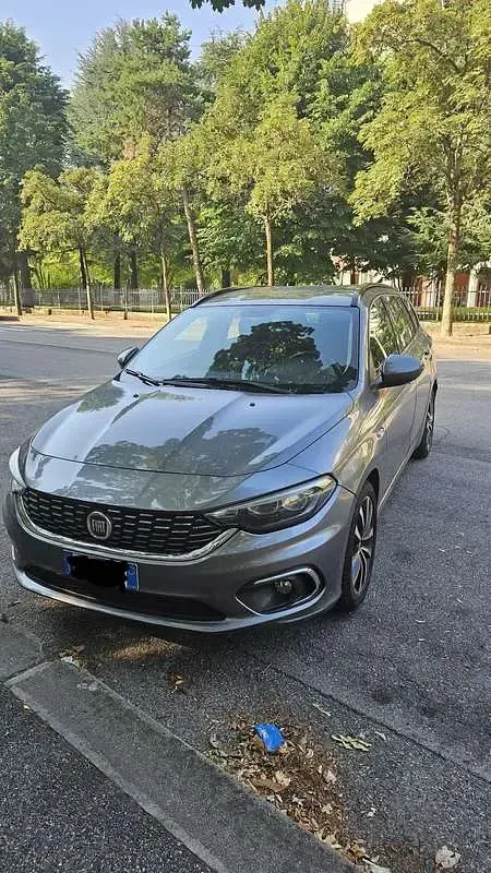 Usata Fiat Tipo Lounge 95 CV (69 kW) 2016 Grigio Station wagon