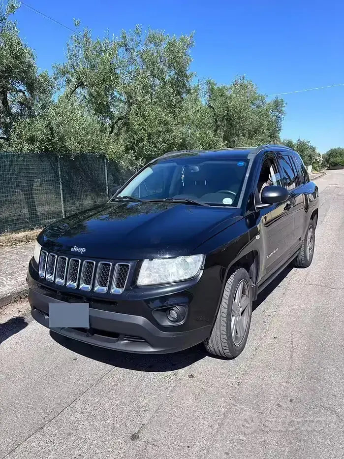 Usata Jeep Compass 163 CV (119 kW) 2012 Nero SUV