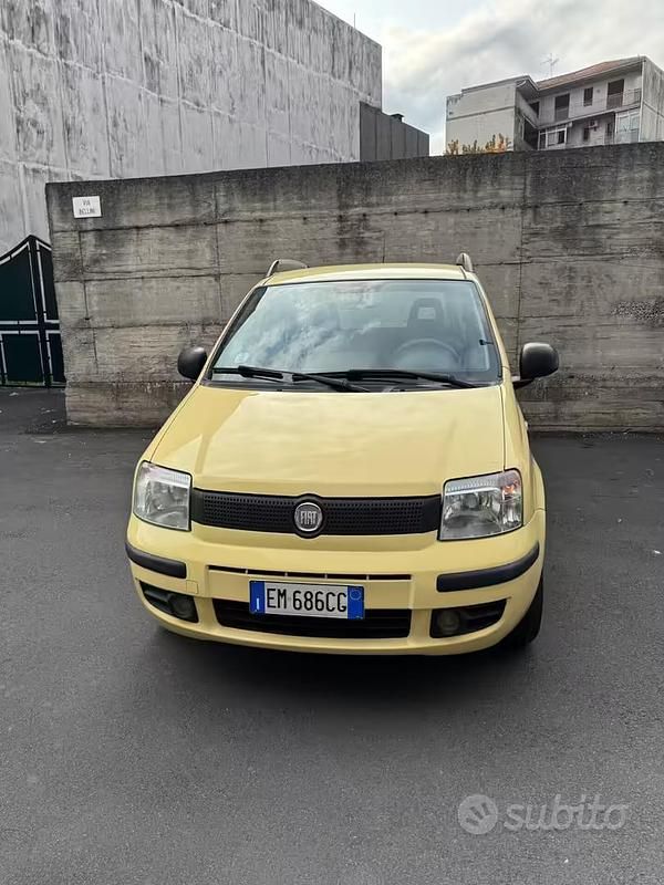 Usata Fiat Panda Classica 77 CV (56 kW) 2012 Beige Utilitaria