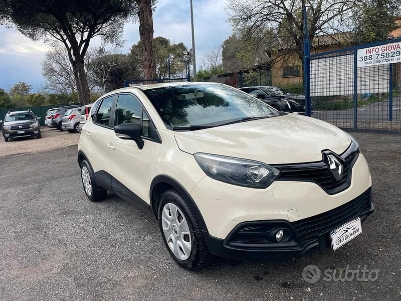 Occasion Renault Captur 90 ch (66 kW) 2015 Blanc SUV
