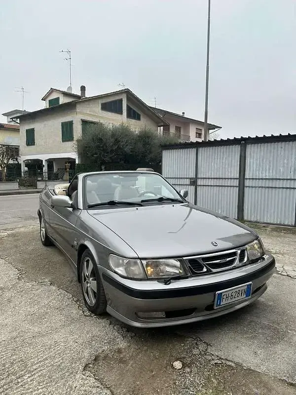 Usata Saab 9-3 150 CV (110 kW) 2002 Cabrio