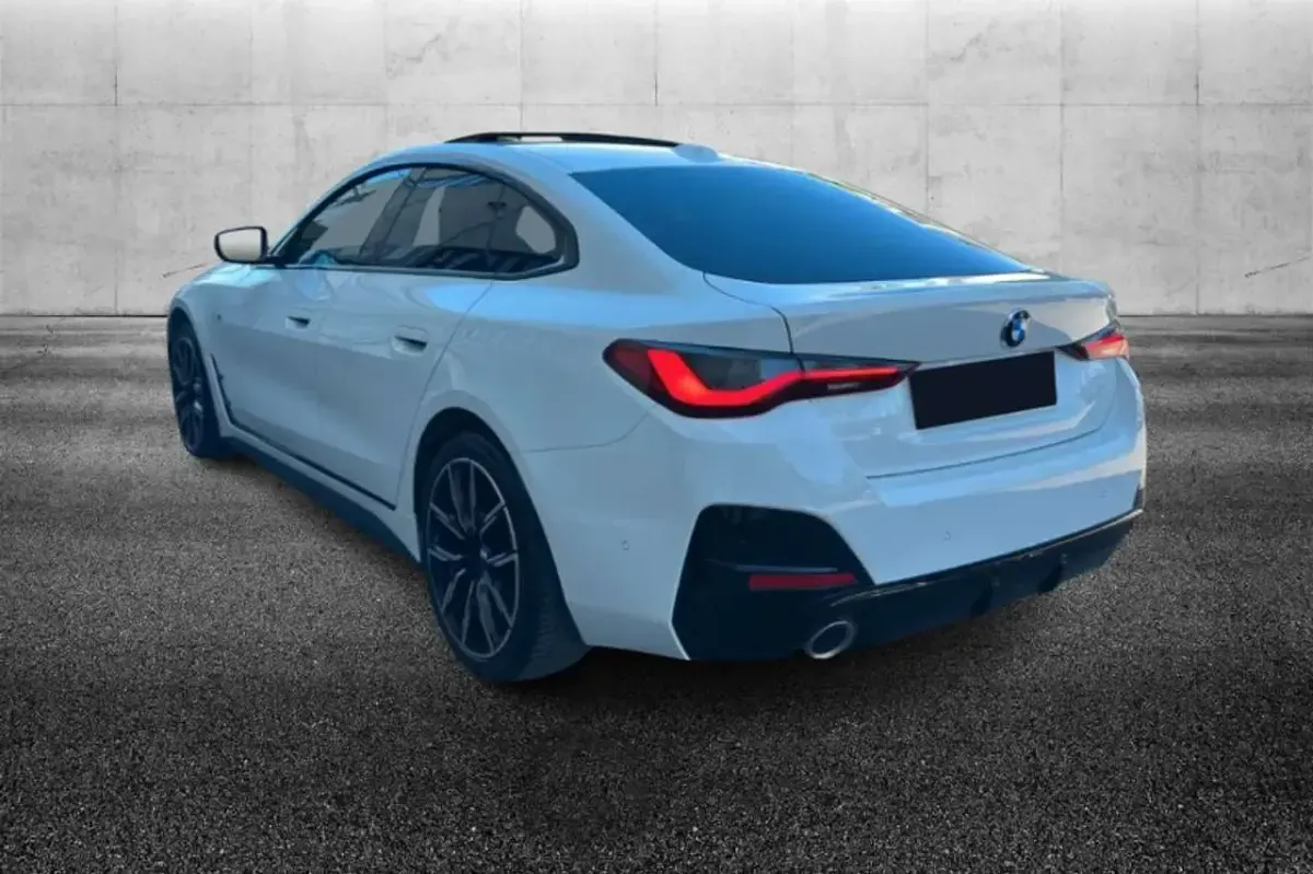 Usata BMW 420 M Sport 184 CV (135 kW) 2024 Bianco