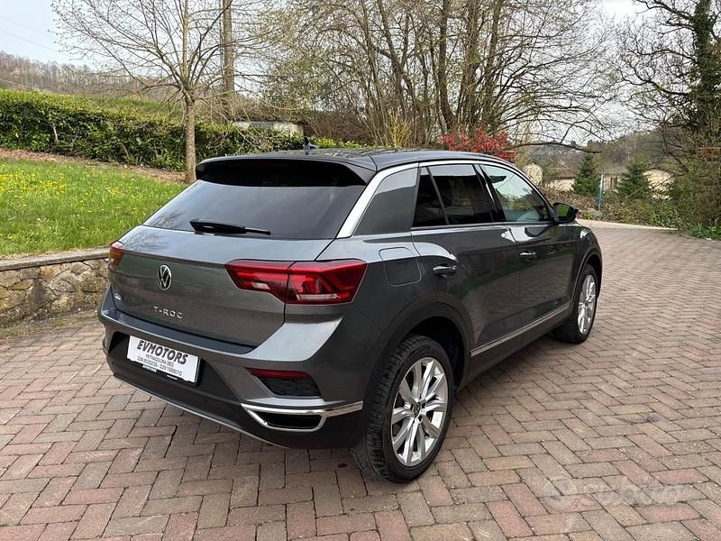Usata VW T-Roc Advance 150 CV (110 kW) 2021 Grigio SUV