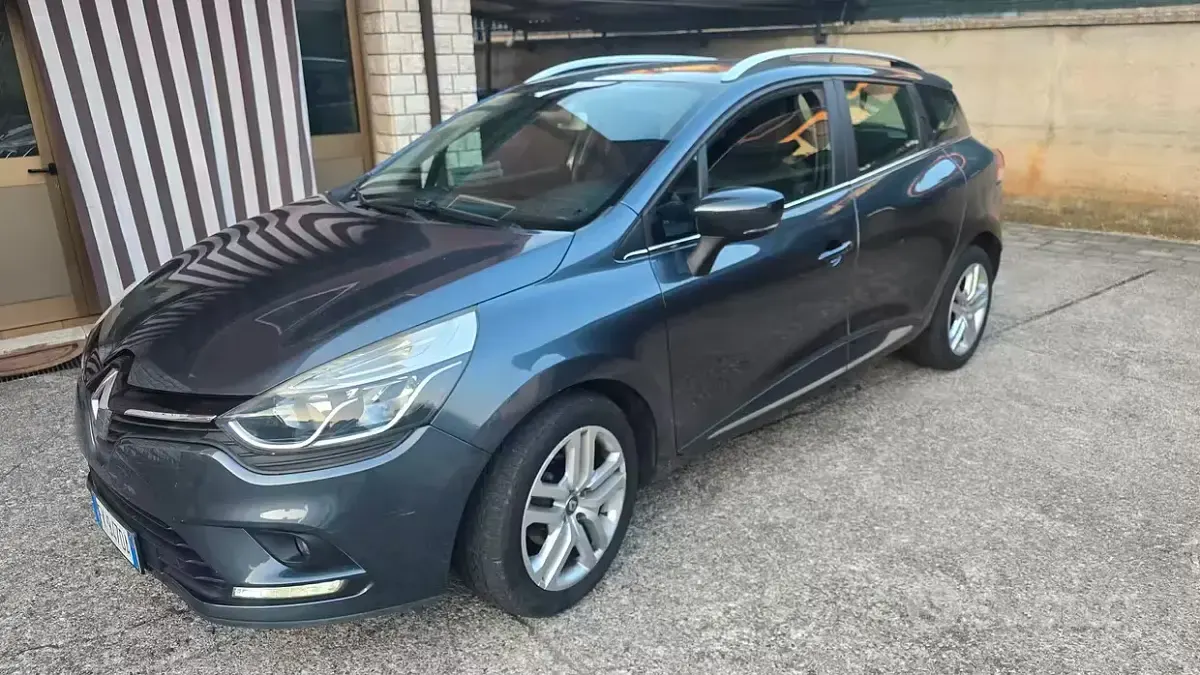 Usata Renault Clio Zen 90 CV (66 kW) 2017 Station wagon