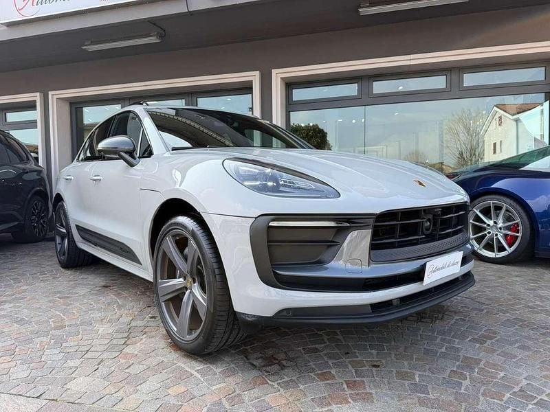 Usata Porsche Macan Sport 265 CV (194 kW) 2023 Gesso SUV
