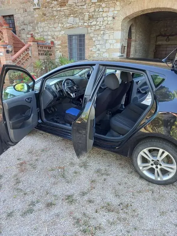 Usata Seat Ibiza Copa 75 CV (55 kW) 2011 Nero Berlina