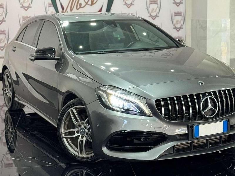 Usata Mercedes A160 Premium 90 CV (66 kW) 2016 Grigio Utilitaria
