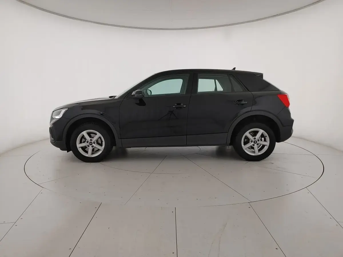 Gebraucht Audi Q2 116 PS (85 kW) 2022 Schwarz SUV