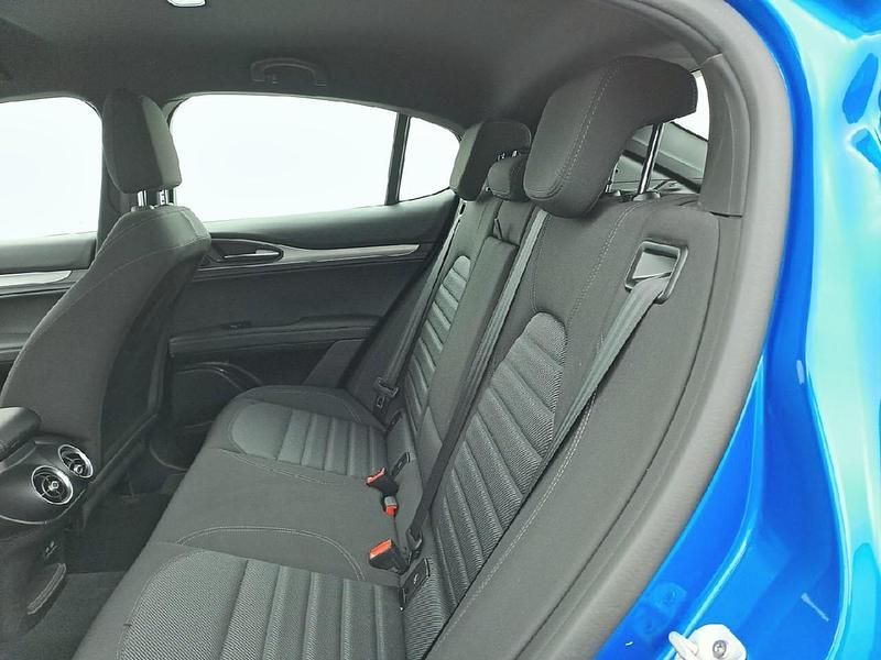 Usata Alfa Romeo Stelvio 2024 Blu SUV