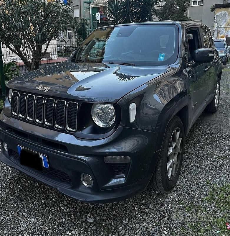 Usata Jeep Renegade Longitude 120 CV (88 kW) 2021 Grigio SUV