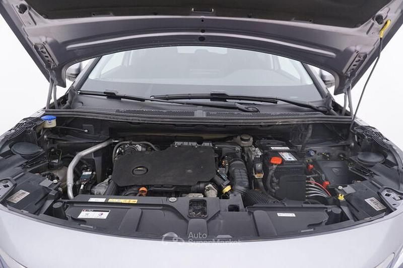 Usata Peugeot 5008 131 CV (96 kW) 2020 Gray SUV