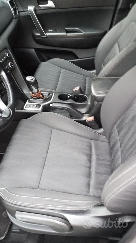 Usata Kia Sportage 116 CV (85 kW) 2017 Rosso SUV